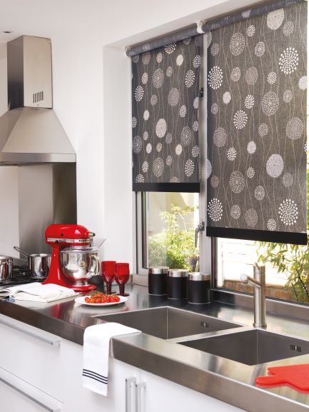 Elegance Black roller blind